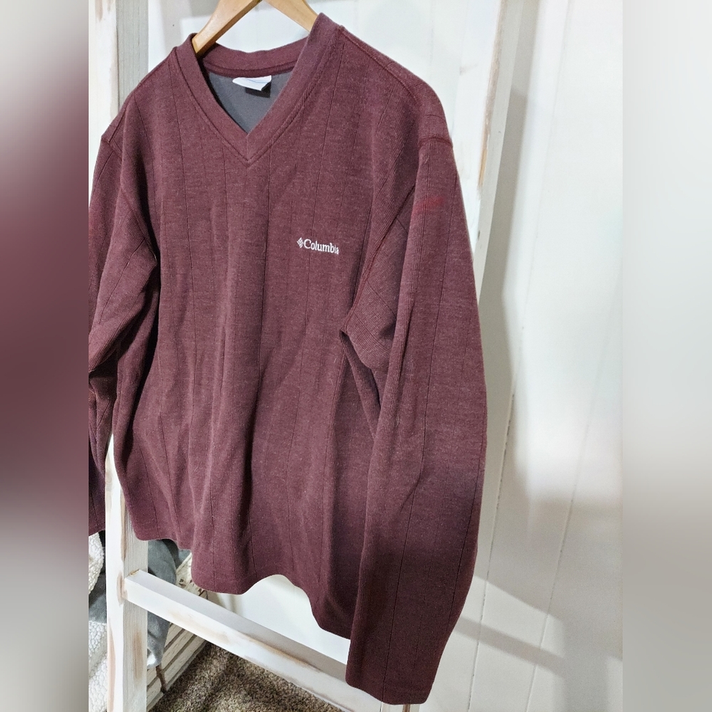 Men's Columbia Sweater - Picture 2 of 5